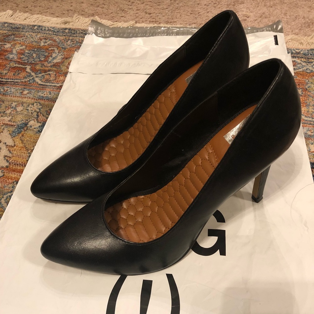 DV leather almond toe pumps